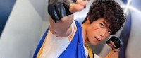 《街霸6》卢克声优是肌肉小伙 直播前俯卧撑热身
